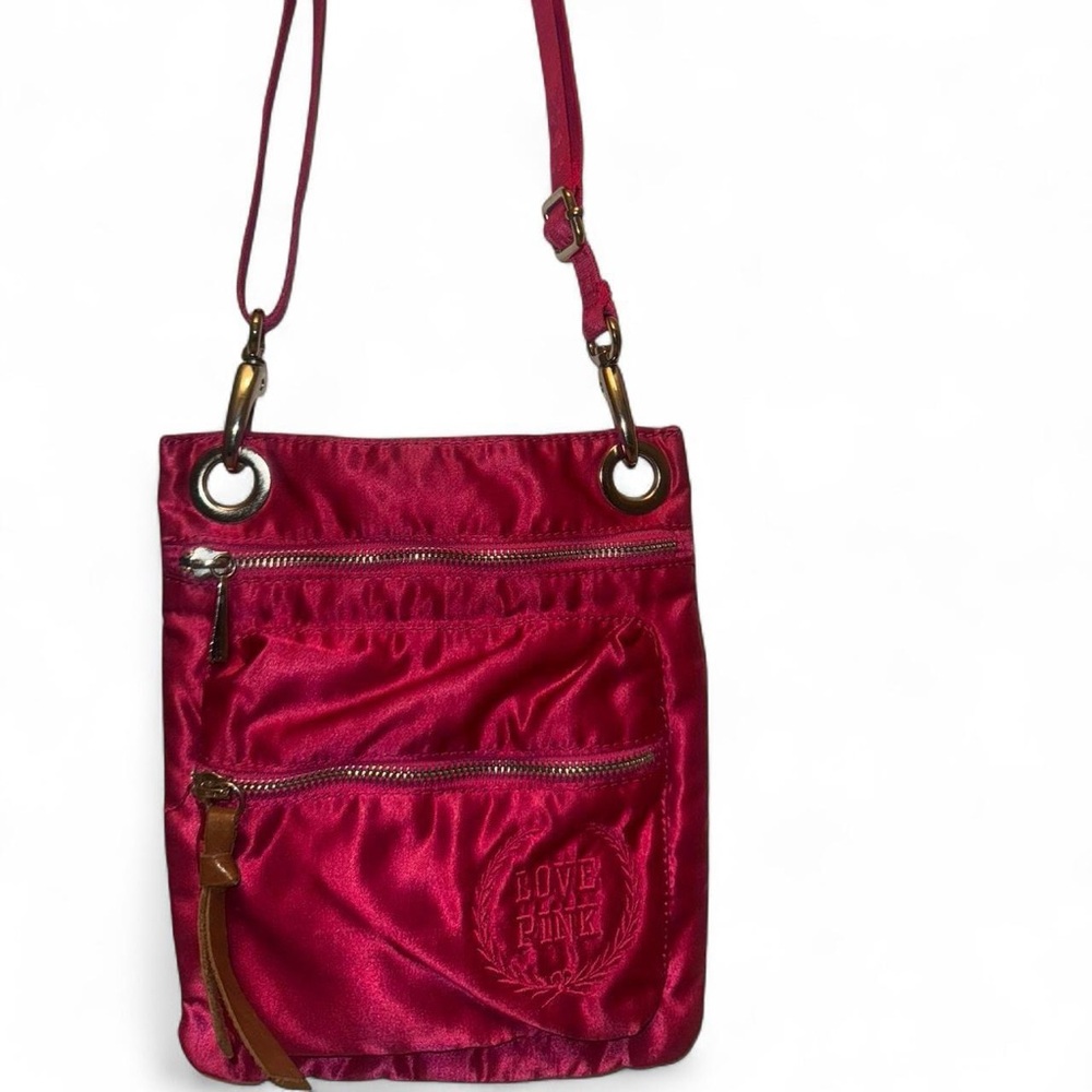 Victoria’s Secret PINK Crossbody Bag 🩷 - Picture 2 of 7